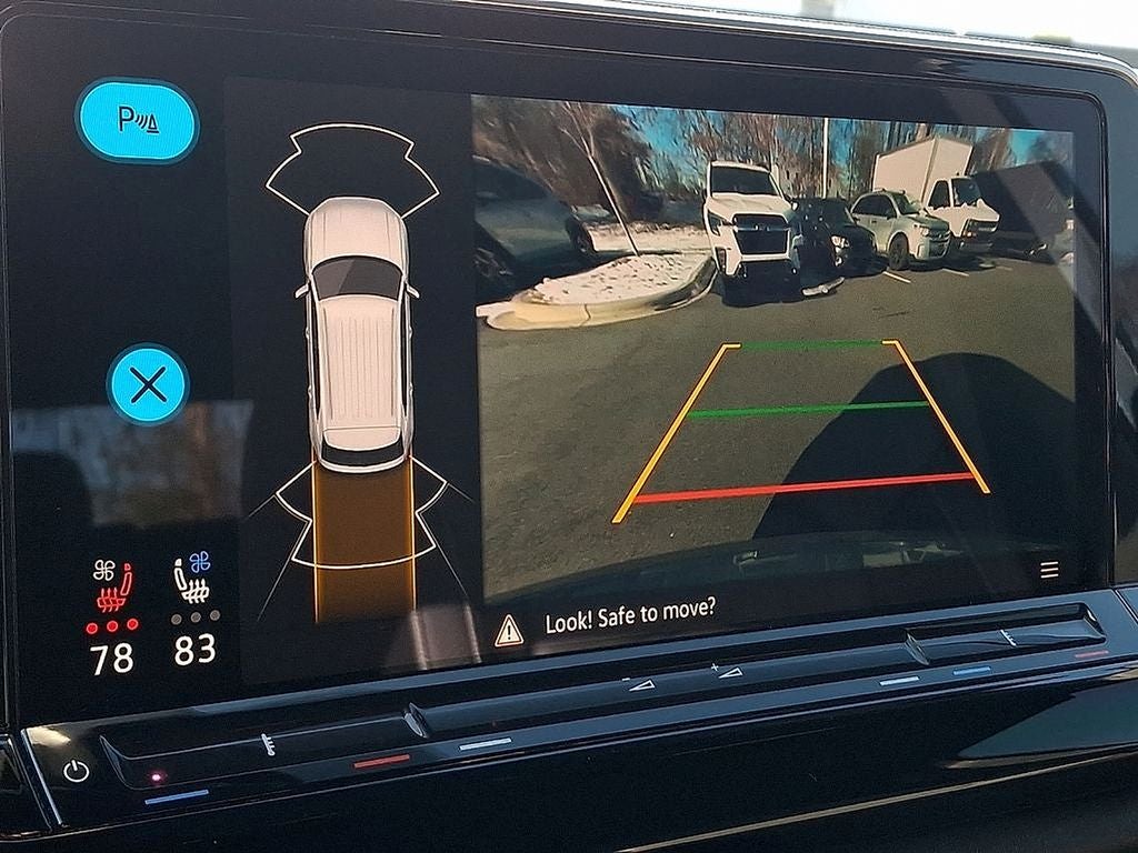 2024 Volkswagen Atlas Cross Sport 2.0T SE w/Technology