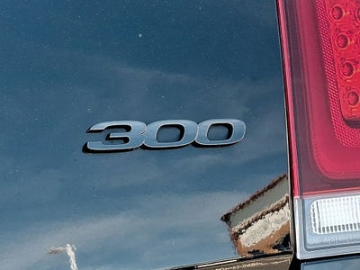 2023 Chrysler 300 Touring