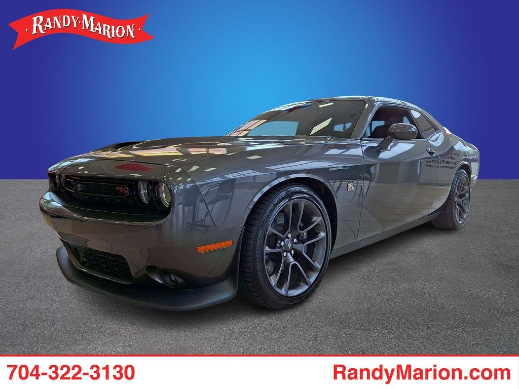 2023 Dodge Challenger R/T Scat Pack's photo
