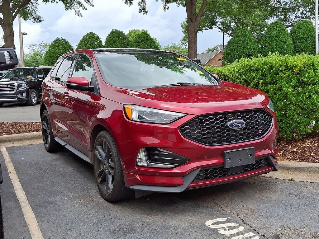 2019 Ford Edge ST AWD's photo