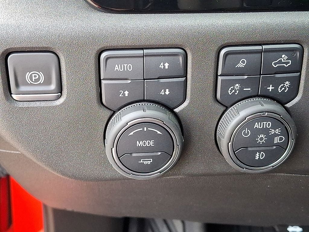 2024 Chevrolet Silverado 1500 ZR2