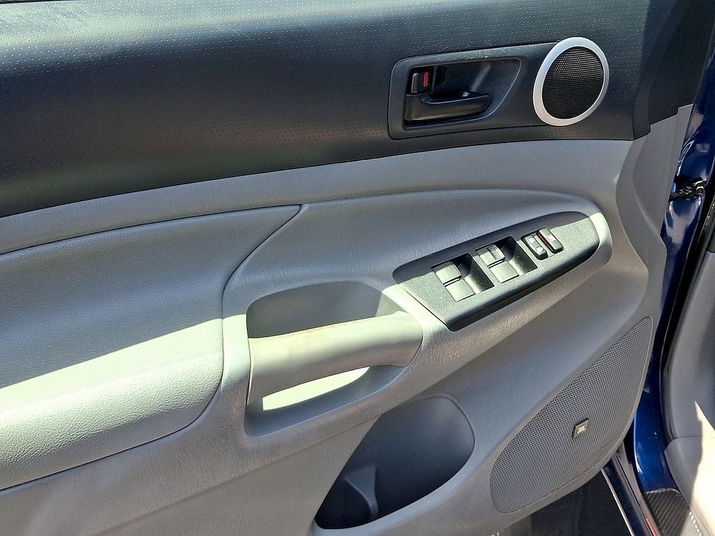 2015 Toyota Tacoma Base V6