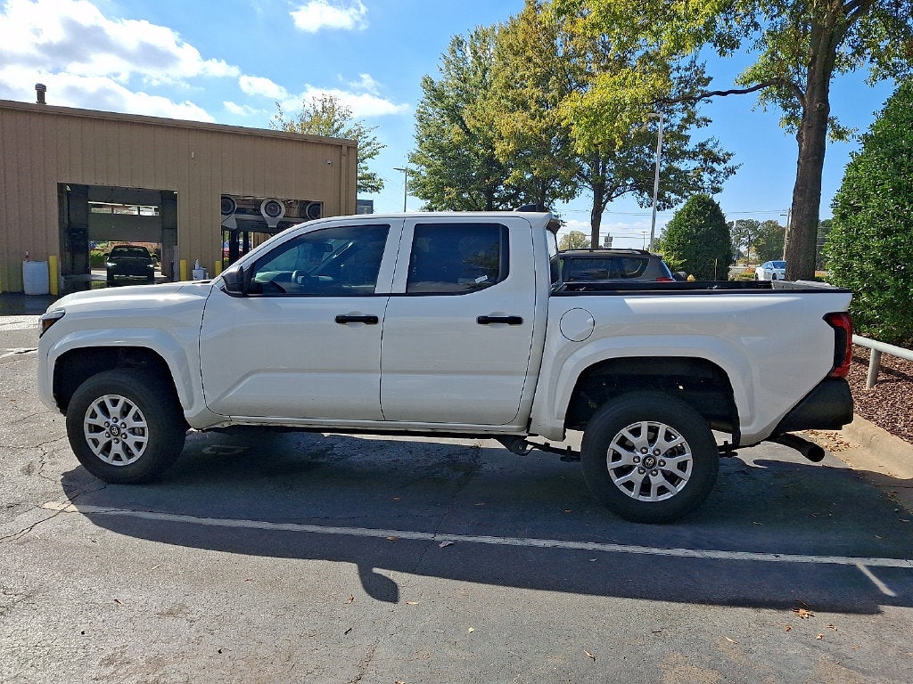 2024 Toyota Tacoma SR