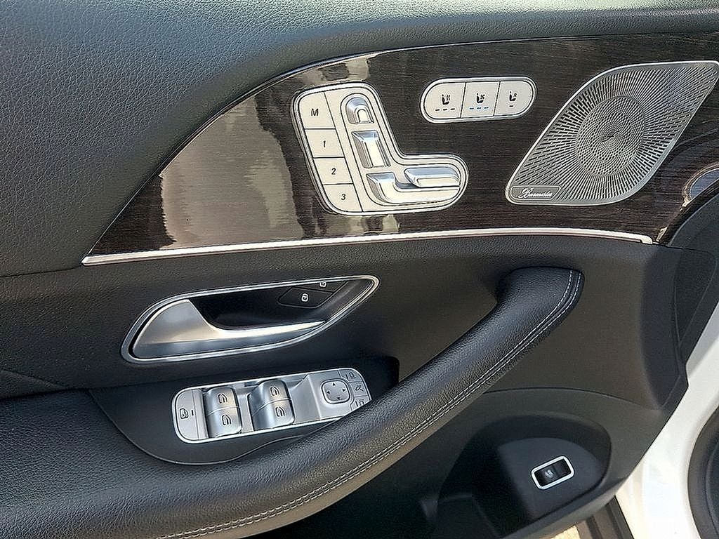 View 12