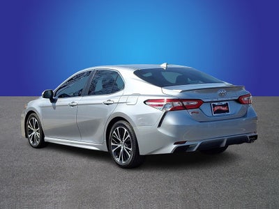 2020 Toyota Camry SE