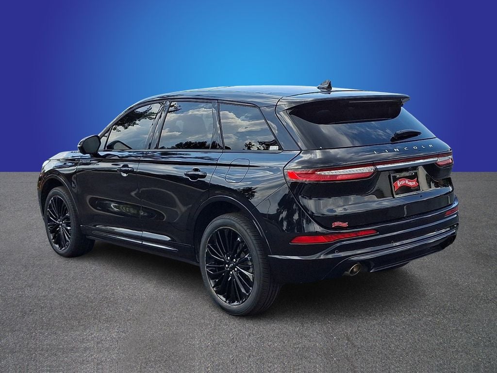 2023 Lincoln Corsair Standard