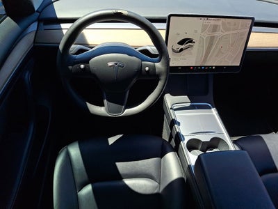 2023 Tesla Model 3 Performance
