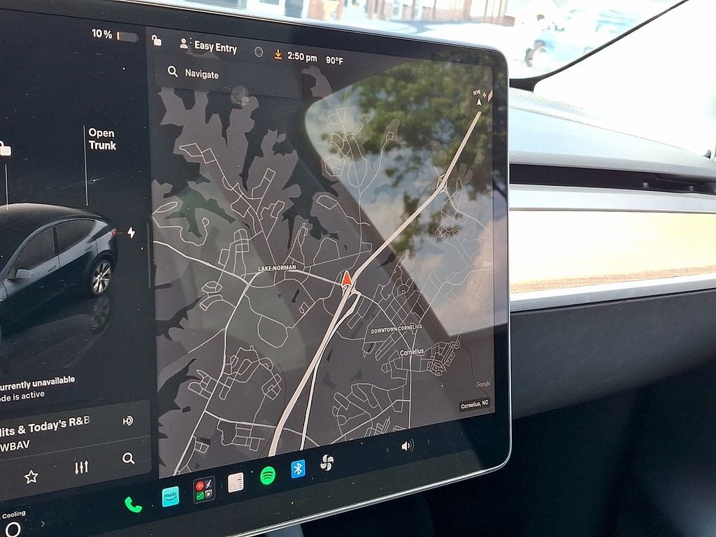 2024 Tesla Model Y Standard Range