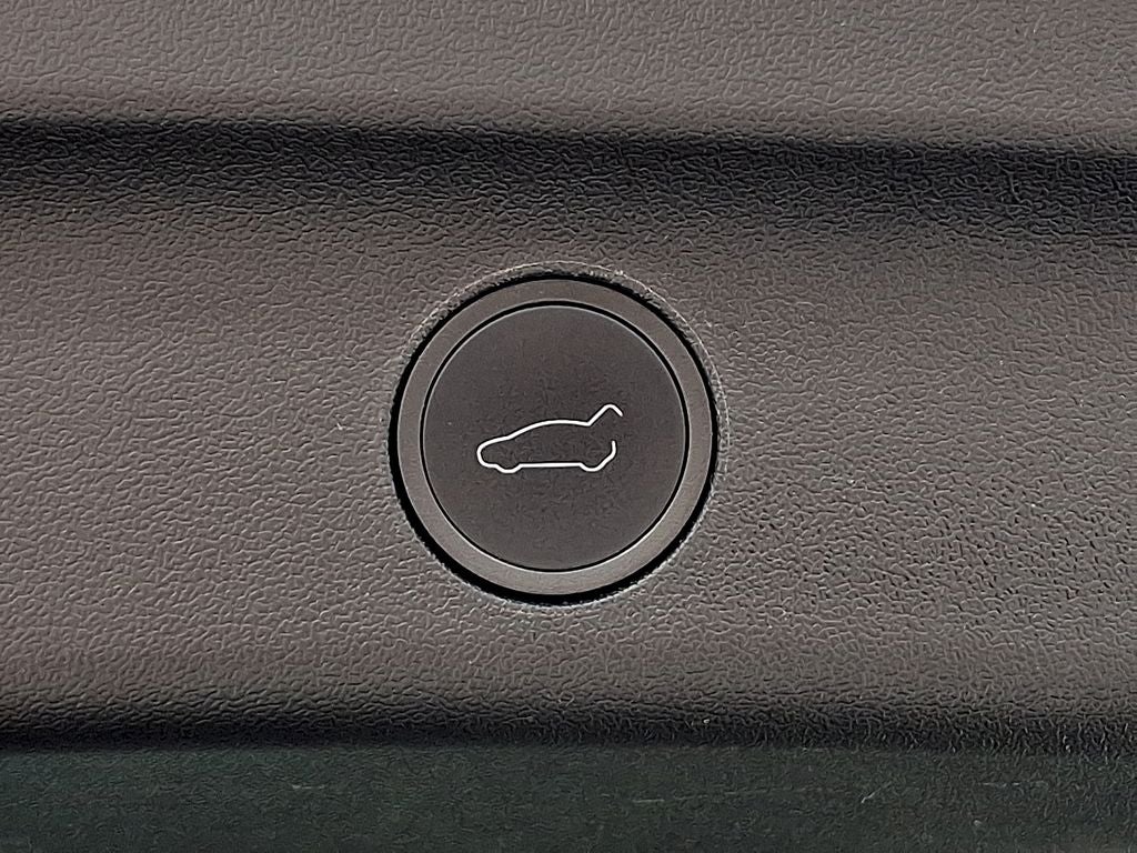 2024 Tesla Model Y Standard Range