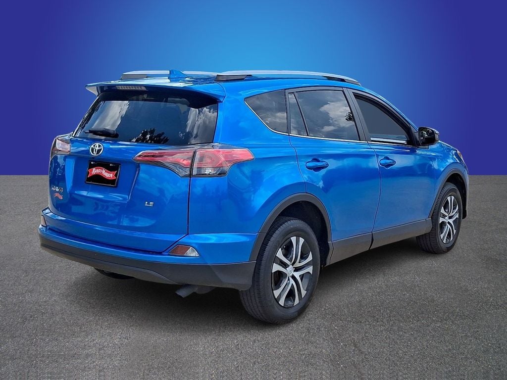 2018 Toyota RAV4 LE