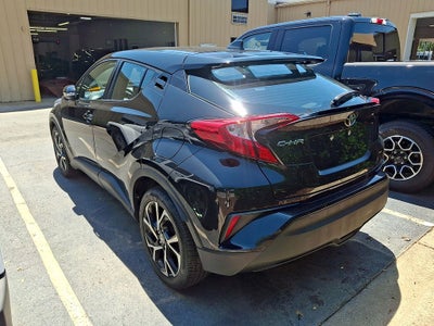 2022 Toyota C-HR XLE