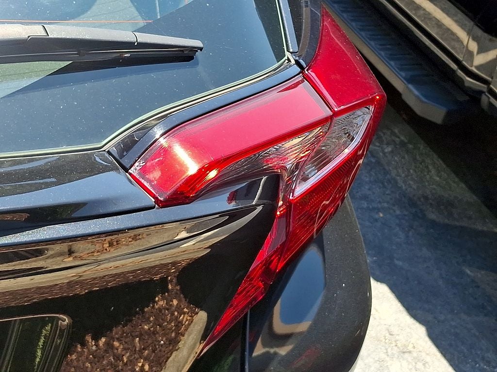 2022 Toyota C-HR XLE