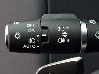 2025 Land Rover Range Rover Velar Dynamic SE