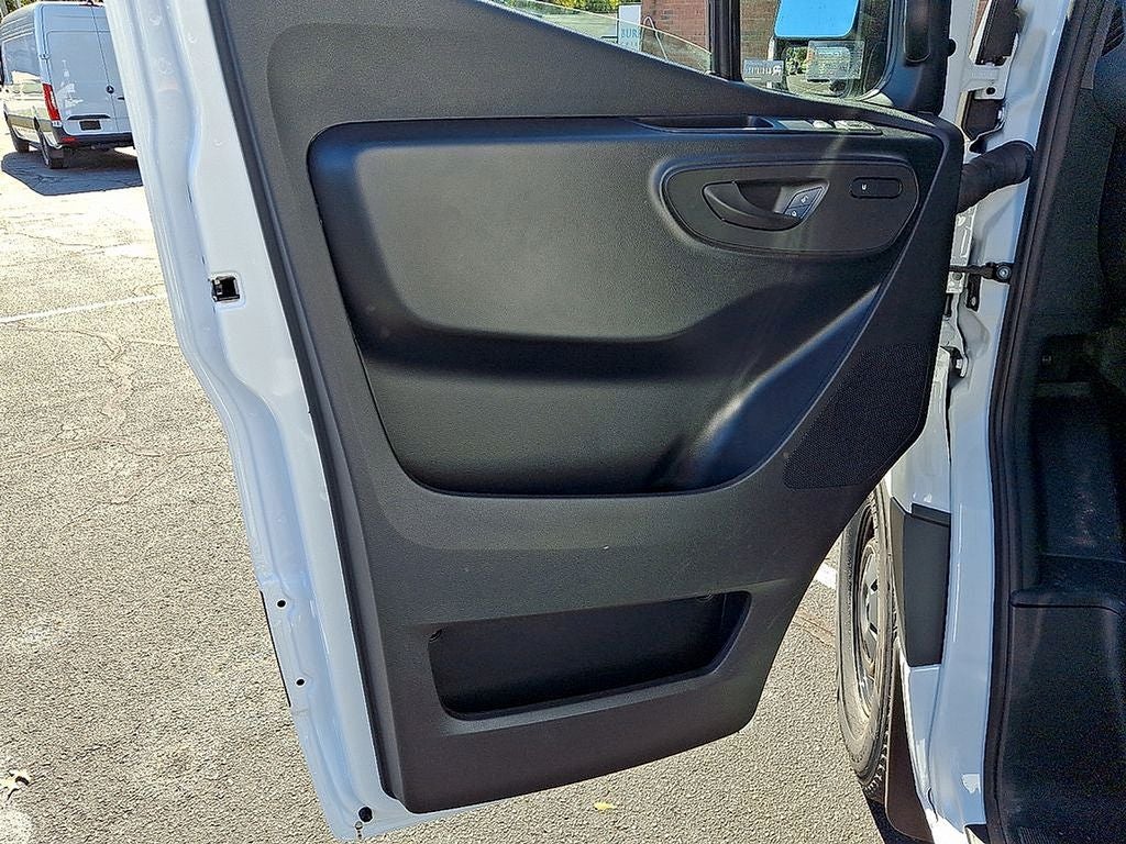 2025 Mercedes-Benz Sprinter 2500 High Roof