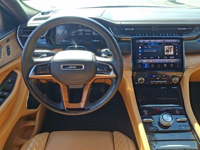 2025 Jeep Grand Cherokee L Summit Reserve 4x4