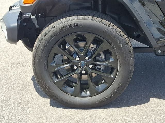 2025 Jeep Wrangler Sahara 4xe