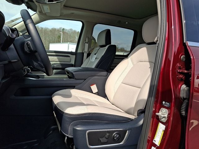 2023 RAM 1500 Limited Crew Cab 4x4 5'7' Box