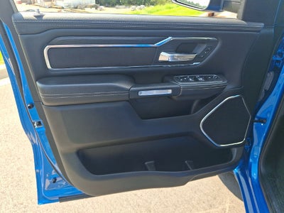 2024 RAM 1500 Laramie Crew Cab 4x4 5'7' Box