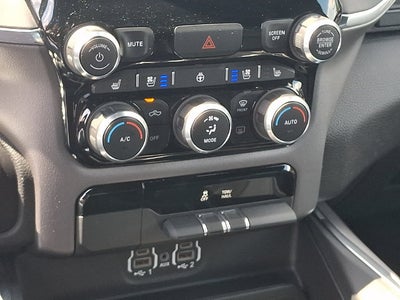 2024 RAM 1500 Laramie Crew Cab 4x4 5'7' Box
