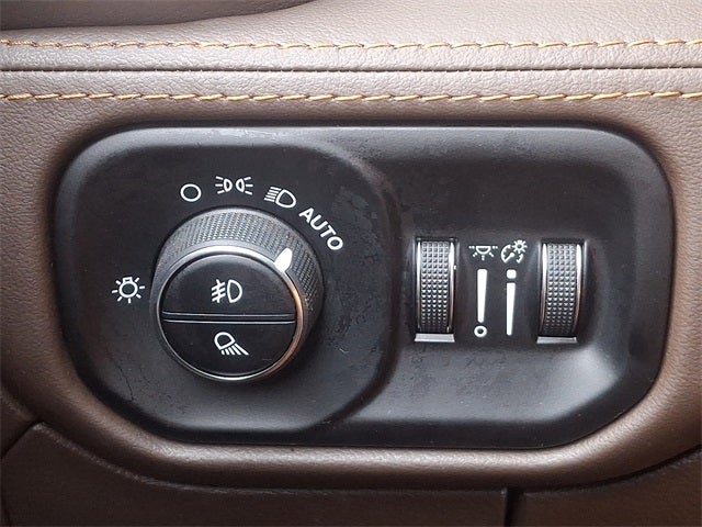 2025 RAM 1500 Limited Longhorn Crew Cab 4x4 6'4' Box