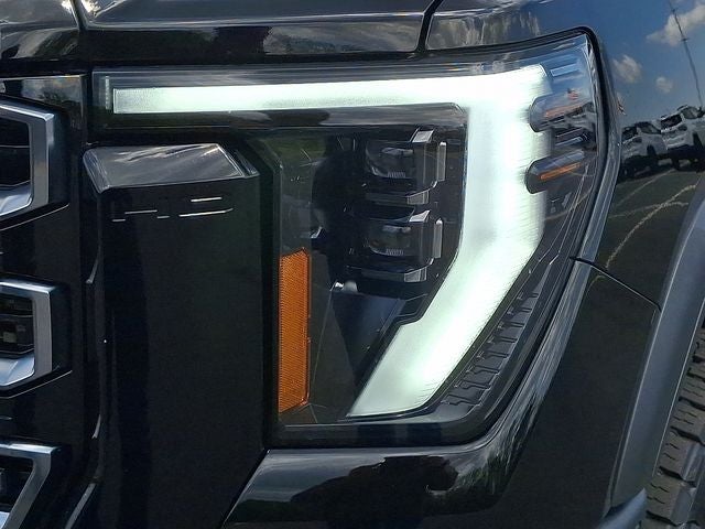 2024 GMC Sierra 2500HD 4WD Crew Cab Standard Bed AT4