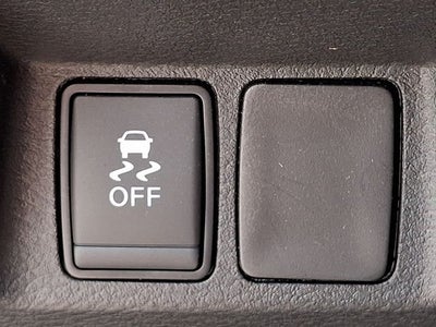 2025 Nissan Frontier Crew Cab SV 4x4
