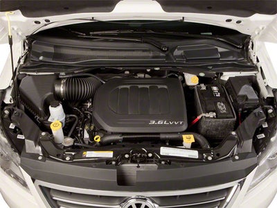 2010 Volkswagen Routan SE