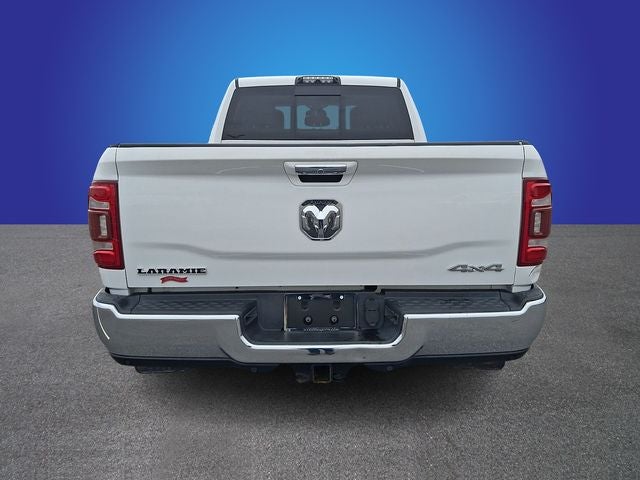 2020 RAM 3500 Laramie Crew Cab 4x4 6'4' Box