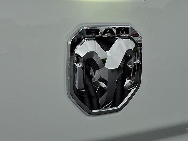 2024 RAM 3500 Laramie Crew Cab 4x4 8' Box