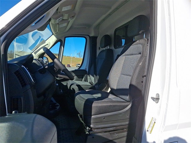 2025 RAM ProMaster 1500 Cargo Van SLT High Roof 136' WB