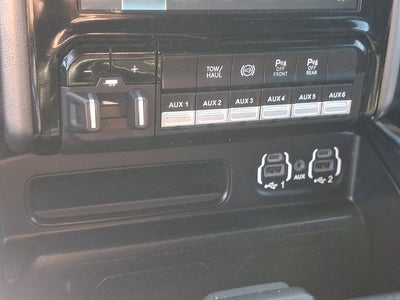 2022 RAM 2500 Laramie Crew Cab 4x4 6'4' Box