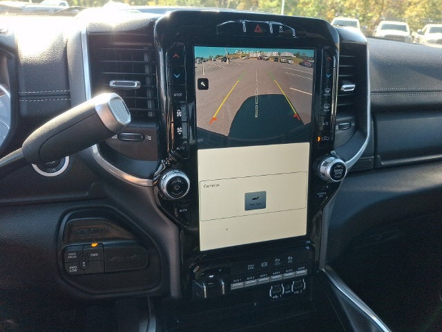 2022 RAM 2500 Laramie Crew Cab 4x4 6'4' Box