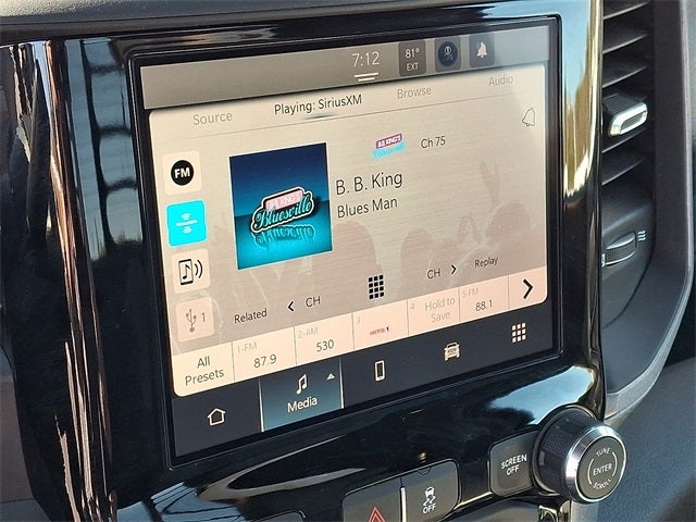 2025 RAM 5500HD Tradesman/Big Horn